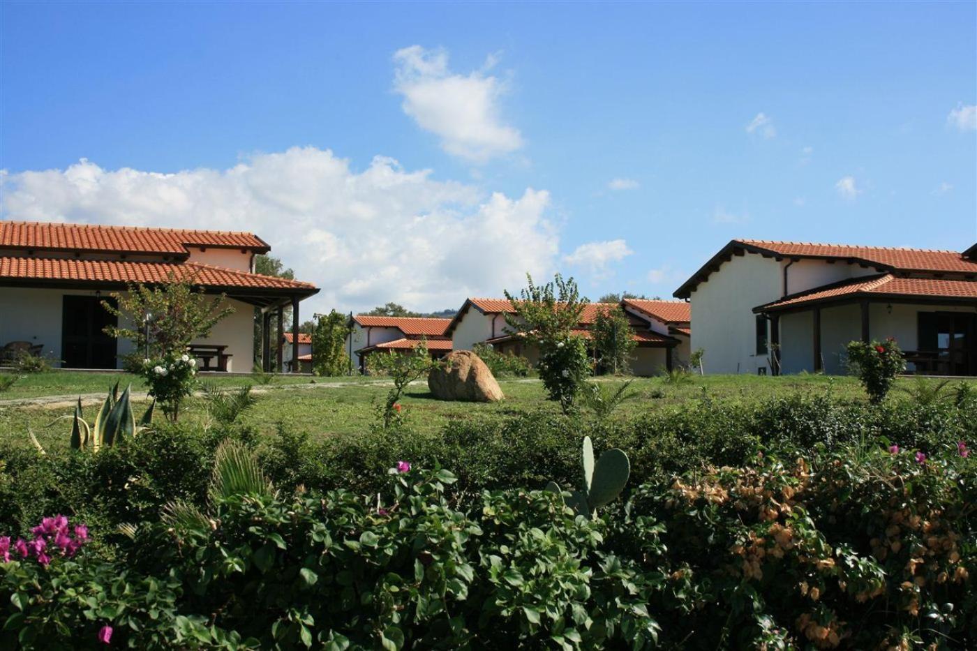 Agriturismo Ninea Ricadi Exterior photo